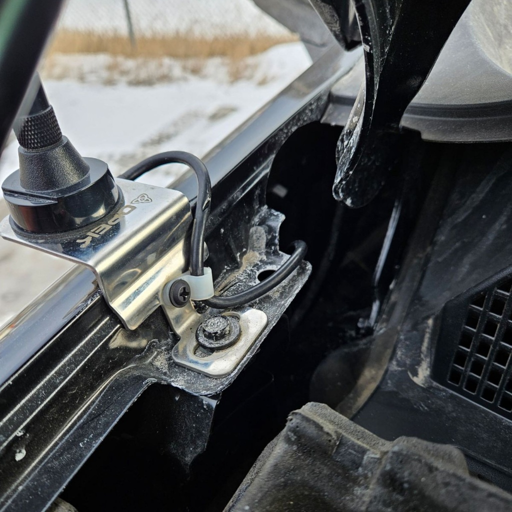 CHEV/GMC (22-UP) Fender Bracket